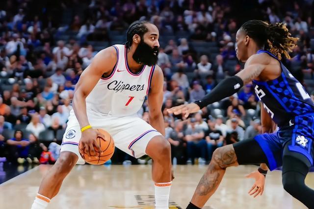 西亚卡姆陷入低谷，快船连败，掀起高潮球队命运悬念！